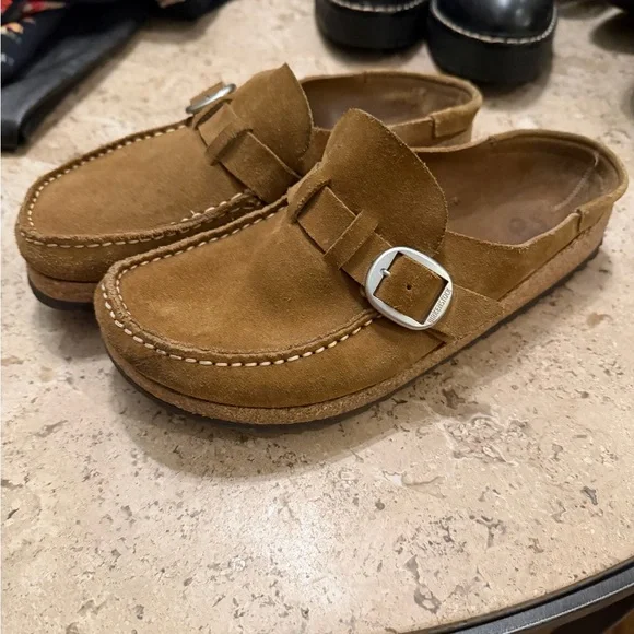 Birkenstock Suede Mule Clogs in Chestnut Brown with Silver Buckle - Picture 2 of 5